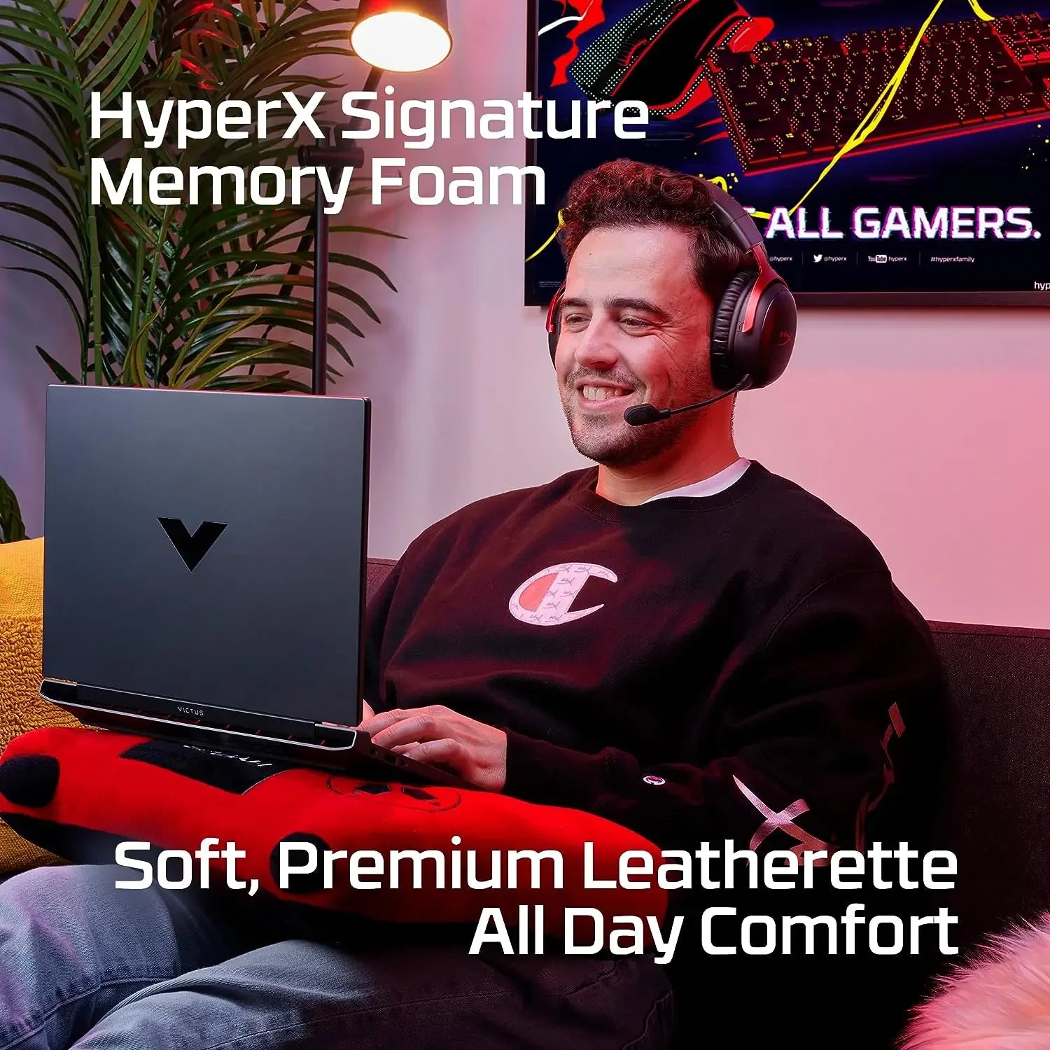 DESIGNED FOR COMFORT: Ultra-comfortable memory foam ear pads and padded leatherette headband help you focus on your game